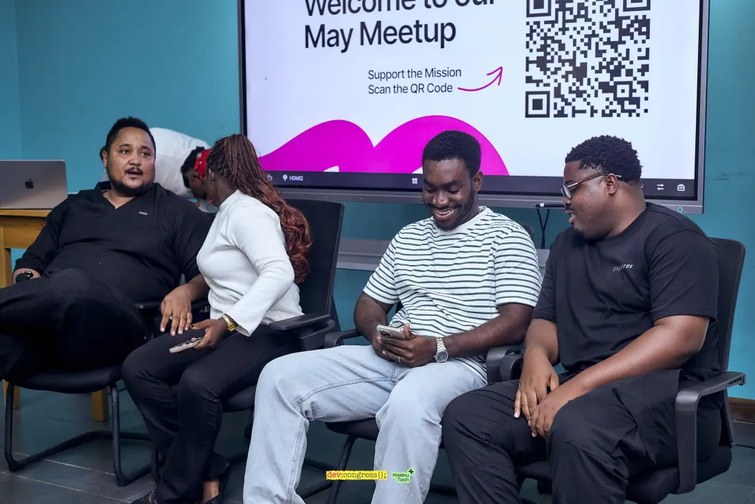 DevCongress members chatting at a community meetup